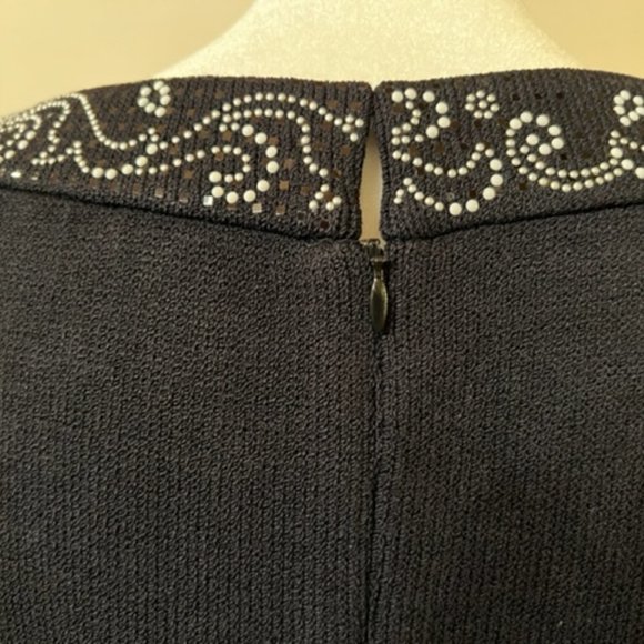 St John Evening Dress with Chalk + Sequin Collar, size 2 - Picture 8 of 14